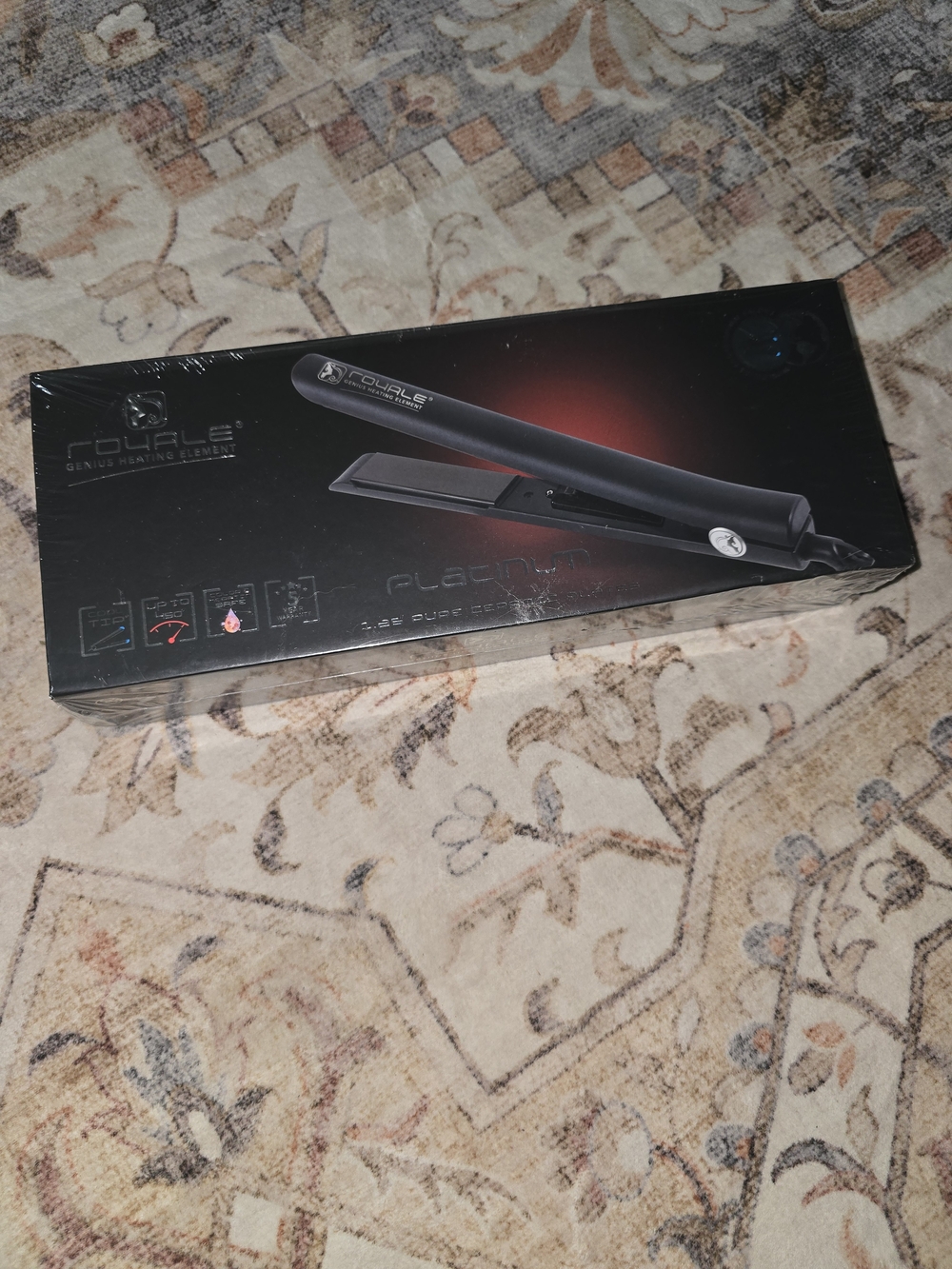 Royal Platinum Flat Iron Black NWT Flat Iron